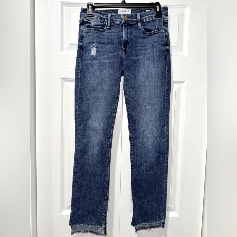 Frame Denim Le High Straight Stagger Raw Hem Jeans in Orlena. Size 26 VGUC